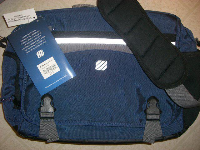 West marine laptop messenger bag new!