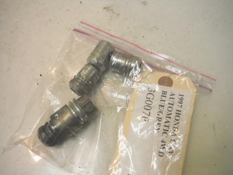 Buy 1997 HONDA CRV 4WD LOCKING LUG NUT SET KEY OEM in Orange Park