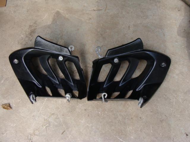 04-09 yamaha yfz450 yfz 450 right foot heel guard