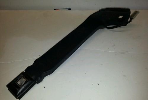 86 ford f-150 bronco driver seatbelt buckle drk03