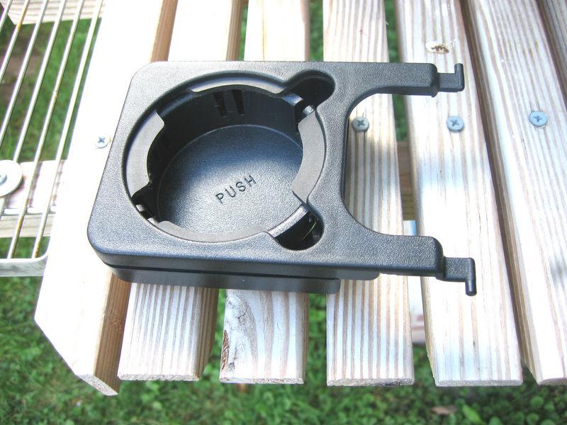 Find 0207 BUICK RENDEZVOUS REAR SEAT CUP HOLDER CENTER ARMREST CONSOLE