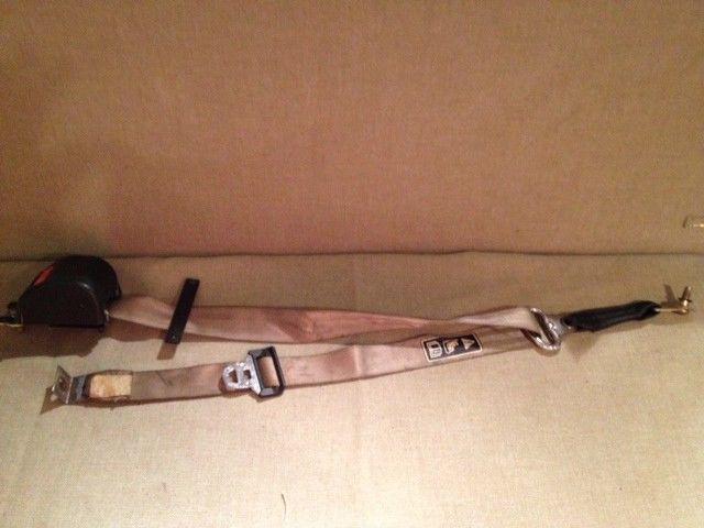 Four retractable seat belts for rear seat from 2003 ford e350