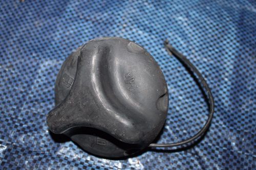 01 02 03 04 05 pontiac aztek- original oem fuel gas cap w tether strap