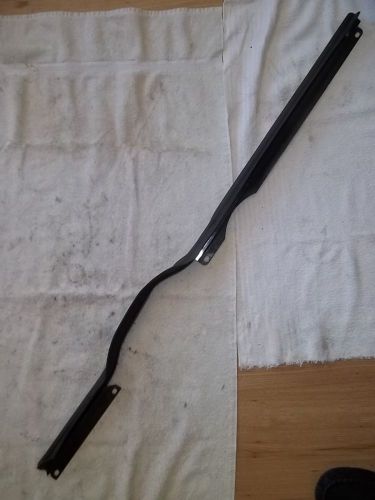 Ski-doo hood weatherstrip,cab seal 1991-1994 formula plus,mx, mach grand touring