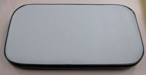 New 26" x 14" x 3" thick. boat seat cushion wise co for yamaha new free shipping