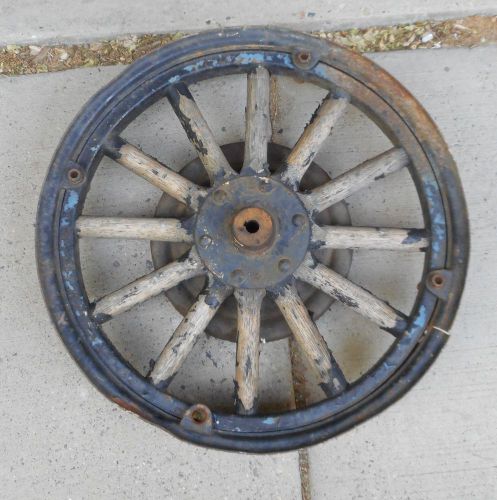 Original ford model t  1920s wood spoke rear wheel w/ brake drum  steel rim