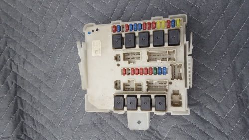 04 nissan titan armada qx56   ipdm fusebox fuse box relay module 284b6-7s002
