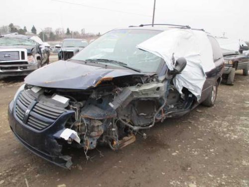 05 06 town country info-gps-tv screen 3635221