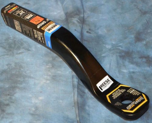 Reese  interlock carbon forged 3 " drop  11/4 receiver  3500 pound  capasity