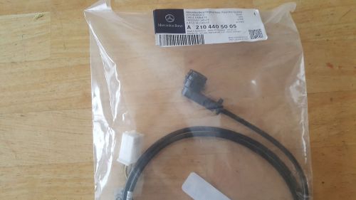 Mercedes aux cable