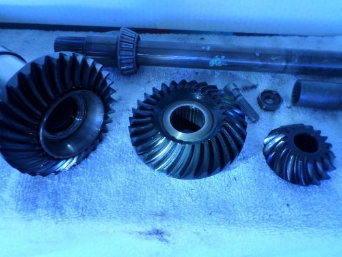 Volvo duoprop lower gears and shafts dp-sm 1.95