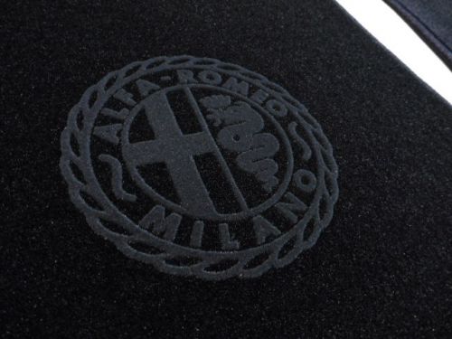 Ex stock alfa romeo giulietta giulia spider 750 101 vel. black-d. grey mat set