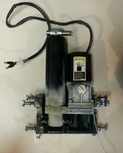 Mercury mariner tilt trim assembly 830250t08 830250t5 8m0090335 8m0055014 tested