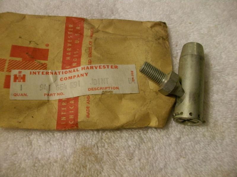 Find International Harvester IHC Column Shift Ball Joint ? 941654R91 in Watson, Louisiana, US