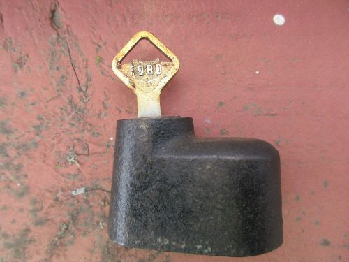 1930&#039;s ford spare tire lock with original key 3 day auction!