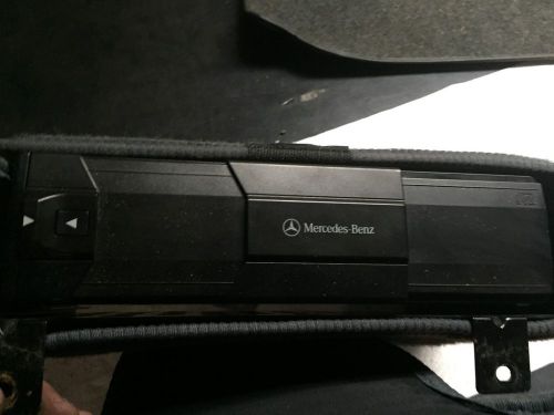 Mercedes w140 trunk mounted cd player 6 disc