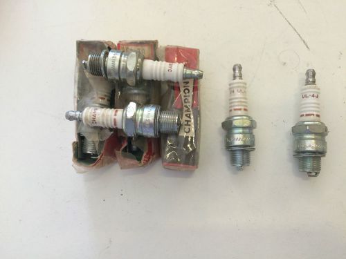 Spark plugs mixed pack  7 total  champion 6 x ul-4j and 1 x ql78yc