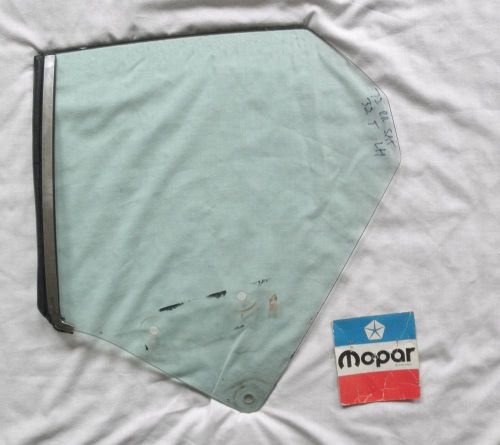 1972 72 plymouth satellite road runner 1/4 quarter window glass tinted left side