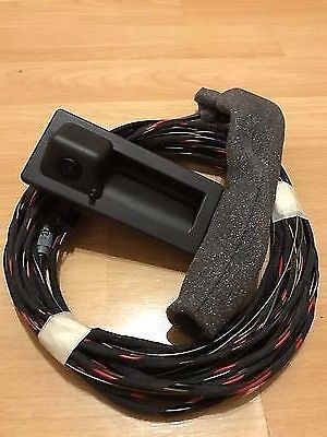 Skoda octavia iii 3 5e oem rear view camera with washer 5e5827566e