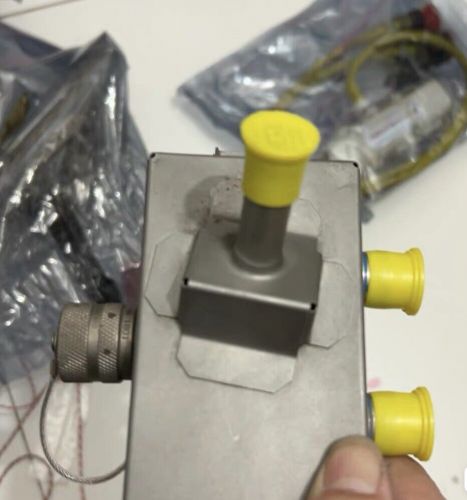 Engine Config Box 2121M99P04 59501-504245-5, US $3,750.00, image 3