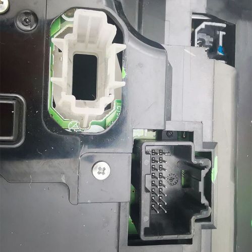 23243166 touch screen nav radio cue system for cadillac ats cts srx xts escalade