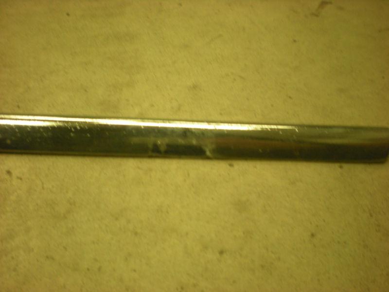 1949 49 Plymouth Center Windshield Divider Outside Moulding Trim Chrome 1246404, US $25.00, image 3