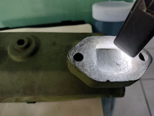 37785210 PERKINS 4-107 / 4-108 EXHAUST MANIFOLD USED IN VERY GOOD CONDITION, US $650.00, image 2