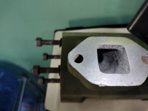 37785210 PERKINS 4-107 / 4-108 EXHAUST MANIFOLD USED IN VERY GOOD CONDITION, US $650.00, image 3