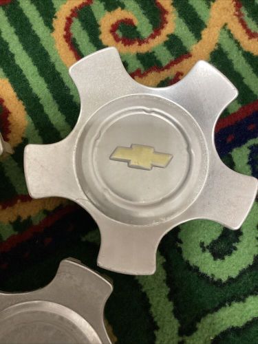 2008-10 Chevrolet Equinox Wheel Center Cap Part# 9596225 1 Piece, US $20.00, image 4