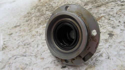 1989 Johnson 40 HP Outboard OEM Lower Crankshaft Bearing Housing, US $12.95, image 3