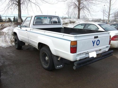 Front Corner Indicator Turn Light For Toyota Hilux Mk2 Ln Rn Yn 50 56 1984-1989, US $19.80, image 2