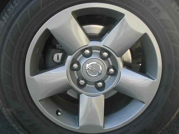 4 2012 nissan titan oem wheels and tires 265/70/r20
