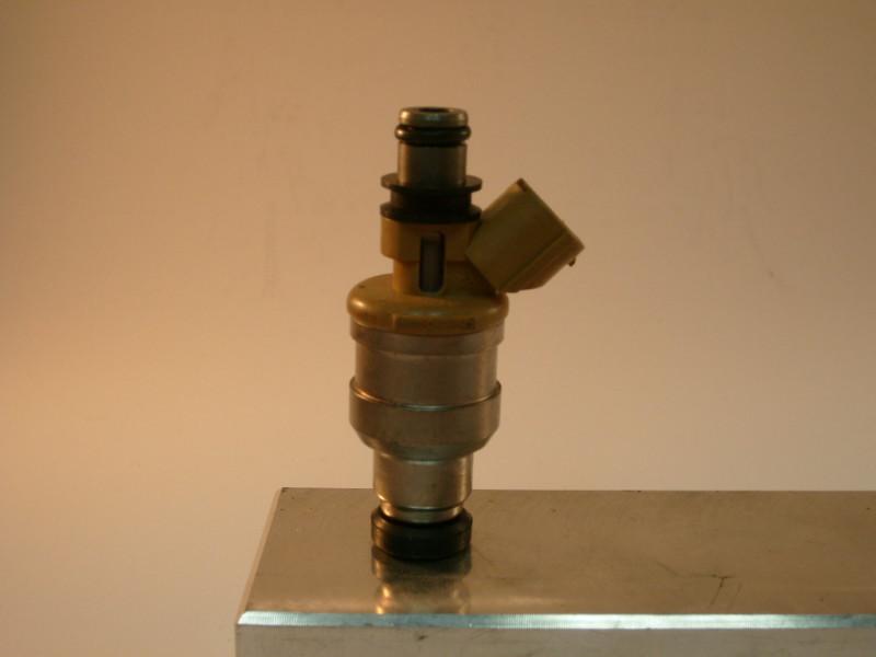 Find Mazda 199497 Miata OEM Set of 4 OEM Fuel Injectors in Chatham, Illinois, US, for US 89.90