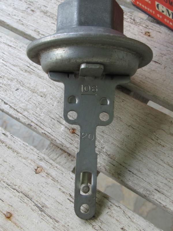 NOS 1957 1958 1959 BUICK DISTRIBUTOR VACUUM ADVANCE DELCO REMY 1116106, US $44.99, image 2