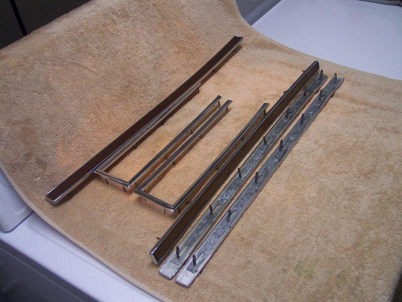 NOS 1970-71 LINCOLN MARK III REAR INSIDE CHROME TRIM WITH WOOD INSERTS, US $75.00, image 2