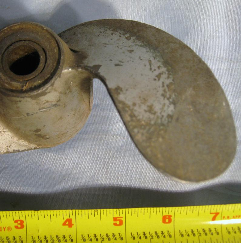 Vintage 2 Blade Aluminum Boat Outboard Propeller For Repair or Decoration, US $14.99, image 3