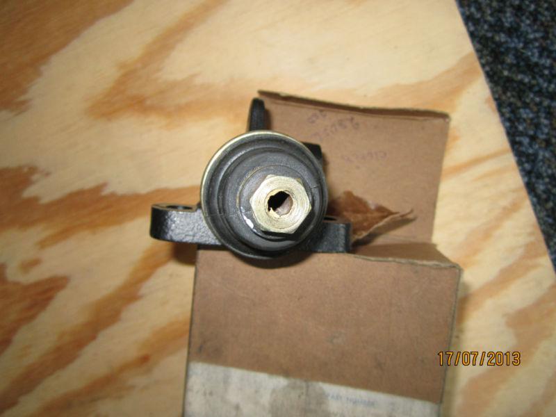 Cylinder/Slave Mercedes Benz, US $24.00, image 4