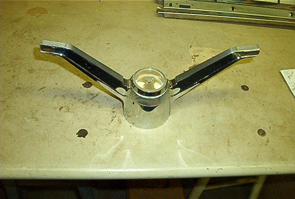 1964  cadillac horn ring