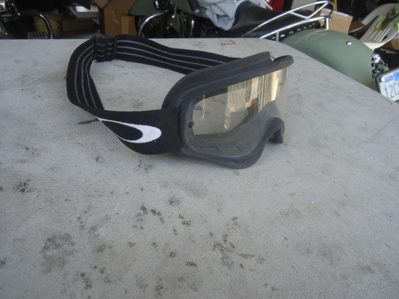 Oakley off road goggles used  in very good condition 