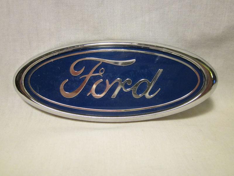 Ford emblem  oval shape