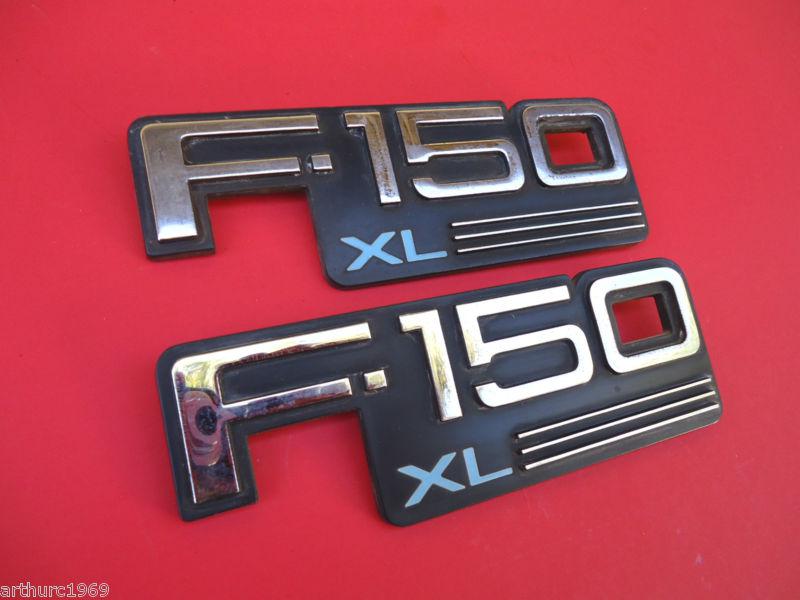 Ford f150 emblems 1990's 1995 ford f150 xl pickup truck oem fender emblems