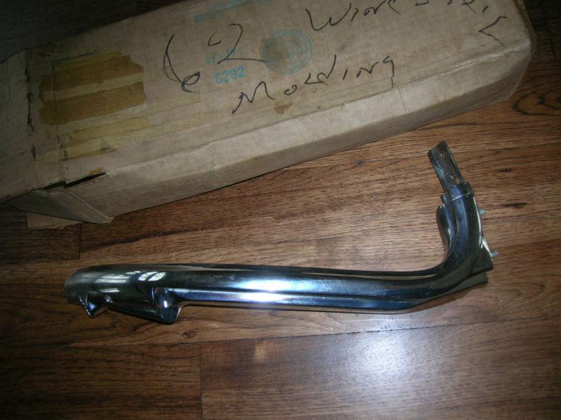 NOS GM 1956-1962 CORVETTE WINDSHIELD POST 3762680 ... 283 327 2x4 FI fuelie posi, US $499.95, image 2