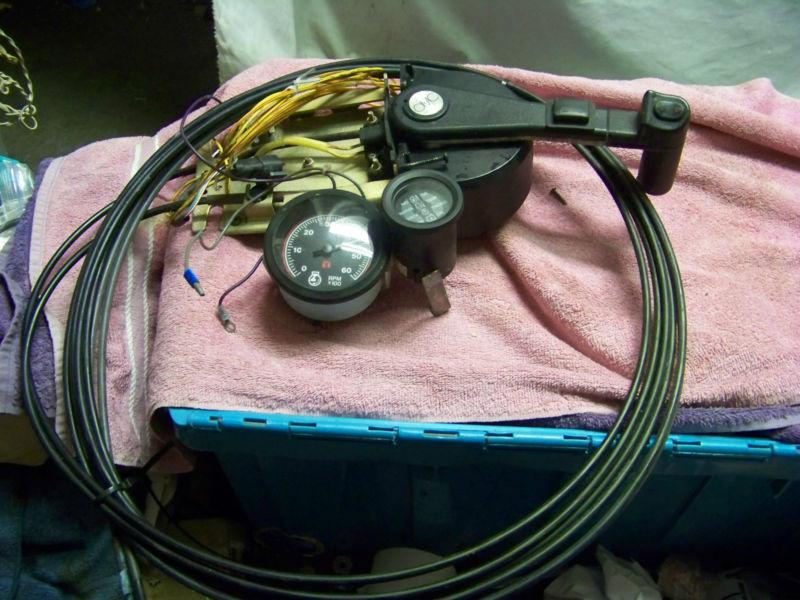 Omc johnson / evinrude  binacle outboard  control box &cables tach system gauge