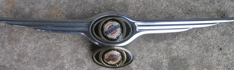  chrysler front grill wing emblem 17 5/8"