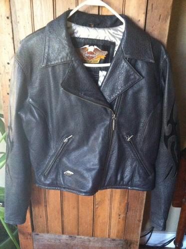 Harley davidson leather womens riding jacket nice check it out!!!