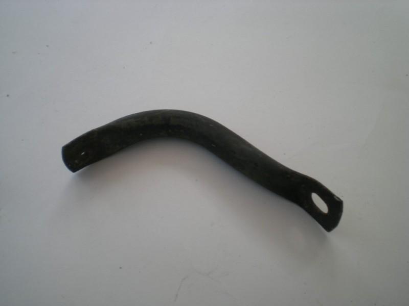 Porsche 911 rear valance support