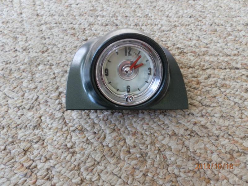 1950 1951 1952 oldsmobile dash top clock with housing