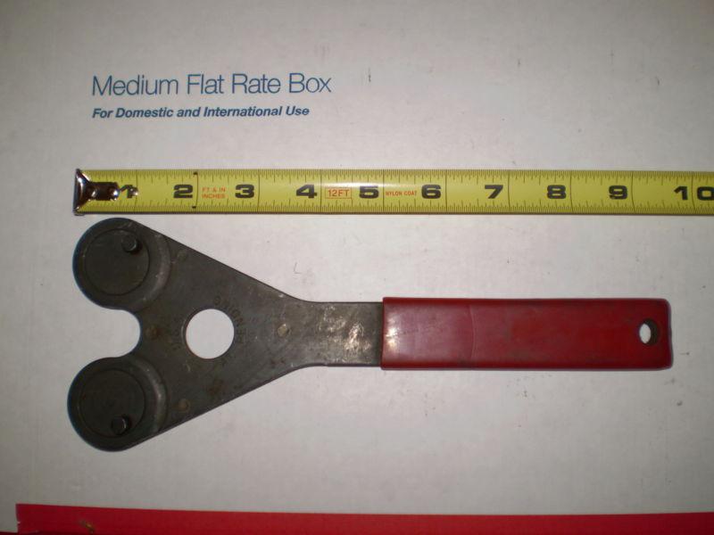 Sell BluePoint tool GA400, adjustable spanner wrench, sold by Snap On in Eau Claire, Wisconsin