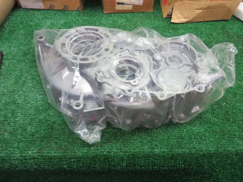 Kawasaki mule 2500 - gear box case  -rh - oem new - part # 14055-1112
