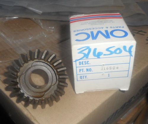 Nos omc, evinrude/ johnson 1971-79 20-35 hp  reverse gear  p/n 316504